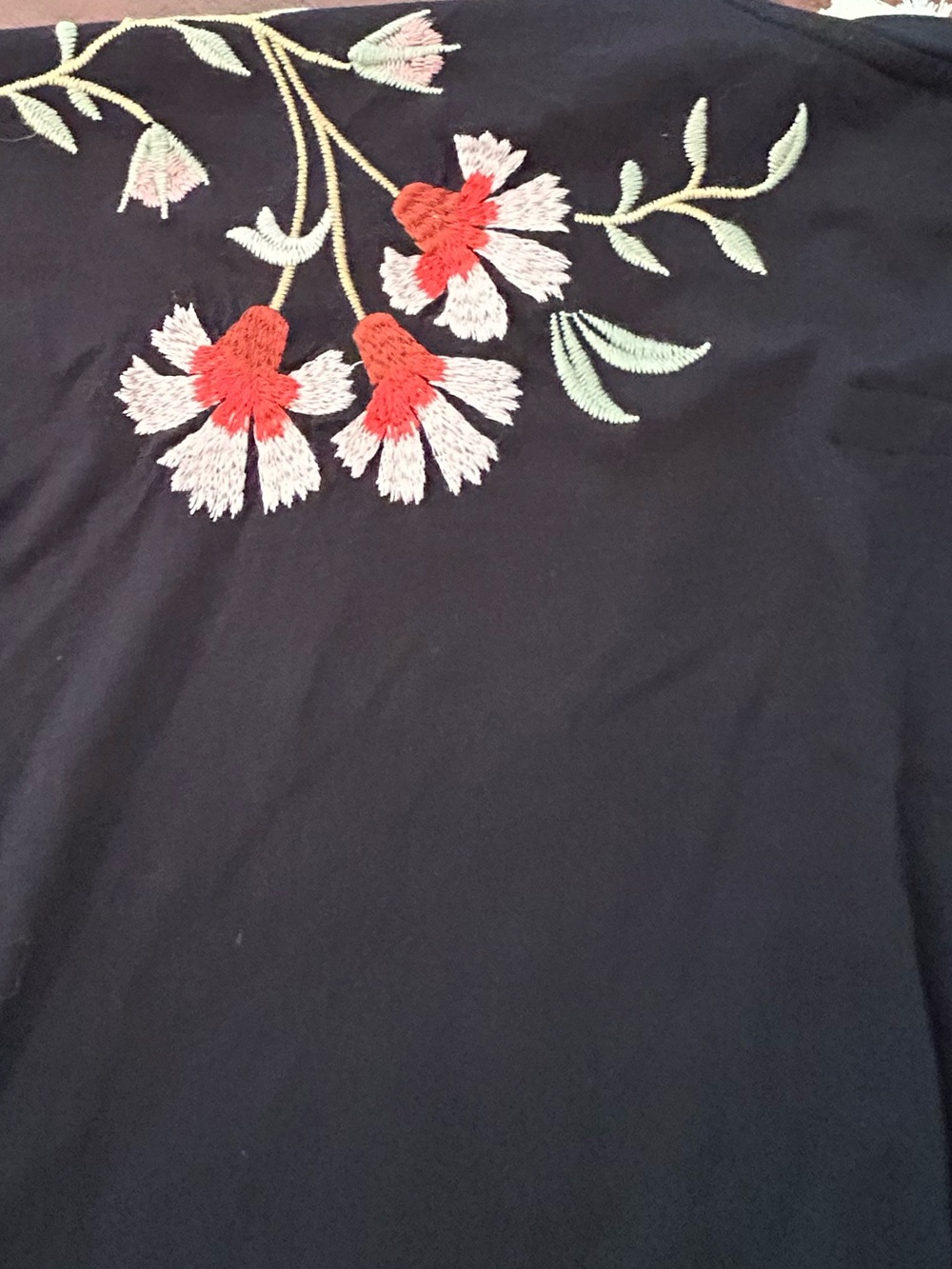 Johnny Was Clara Raw Detail Swing Floral & Bird Embroidered Black Tee NWT SZ M - Picture 14 of 14